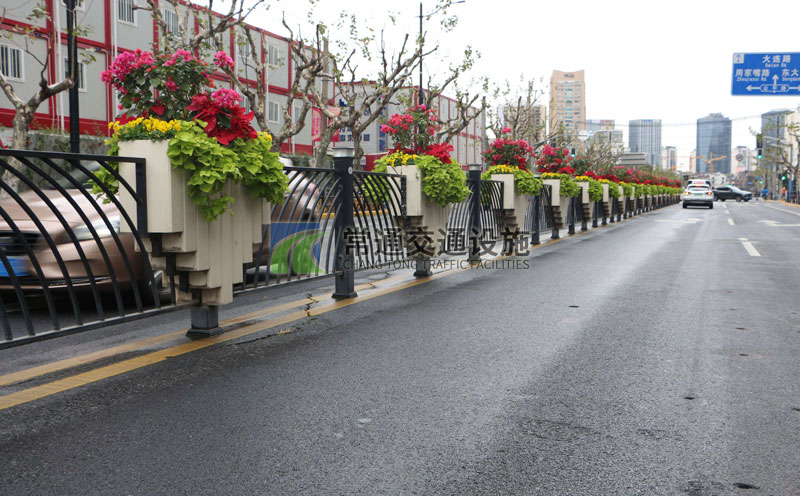 市政城市马路中心花箱隔离护栏